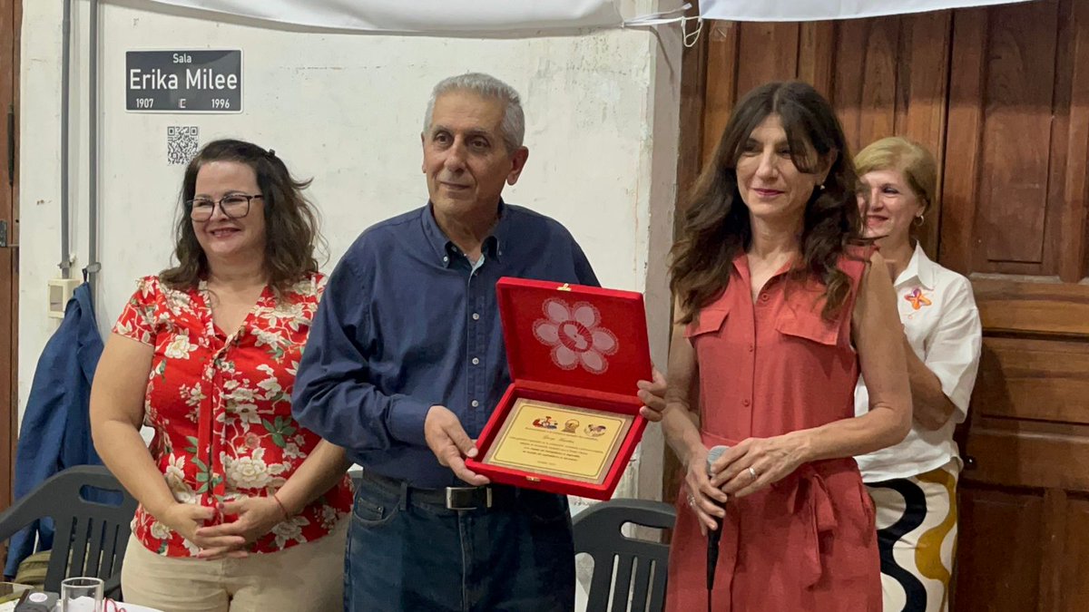 accionscpy's tweet image. Asunción| El compañero George Mavrikos, presidente honorario de la Federación Sindical Mundial, presentó su libro &quot;Apuntes Críticos sobre la Historia del Movimiento Obrero Sindical Mundial. Cuestiones de Táctica y Estrategia&quot; en un hermoso encuentro con la clase obrera paraguaya.