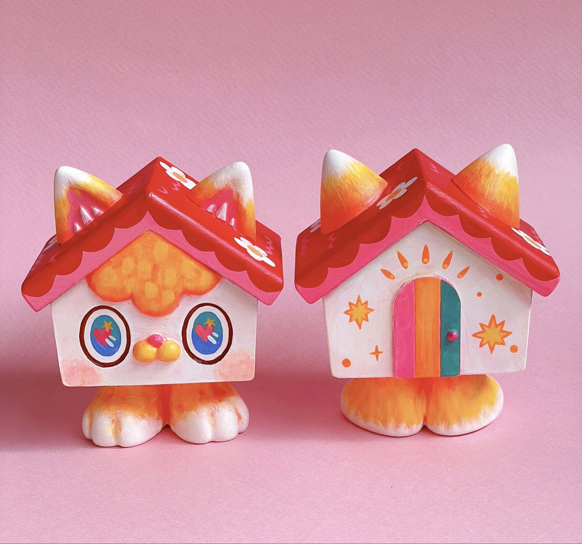 ratokimtoy's tweet photo. おもちゃ 向去止展 lineup -2
💖Sweet Home Cat
💛Dino Cat
💚KiKi ( Handmade keyring )
💙Follow the rainbow - goods
第0回 おもちゃ 向去止展
想像できることは創造できる
会場:IMAGINUS 3F企画展示室
2025/10/18(土)~19(日) 10時~17時
#おもちゃ向去止展 #koenji #okbase #imaginus
#ratokimtoy #ratoartwork