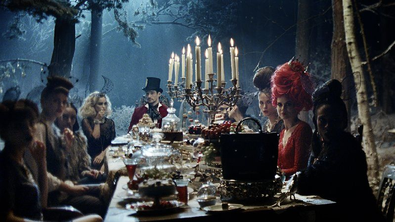 ChristineV8's tweet photo. "'Join us,' she bid, 'For the Hallows Eve tea.
All roses and loam and the visitors free.
We'll touch on the mystic, crevice the depths
In candlelight madness and edges of death.'"
~ Delarosa Laskovna
#TeatimeThursday #Halloween #31DaysOfHalloween https://t.co/xGjaOkuvq6