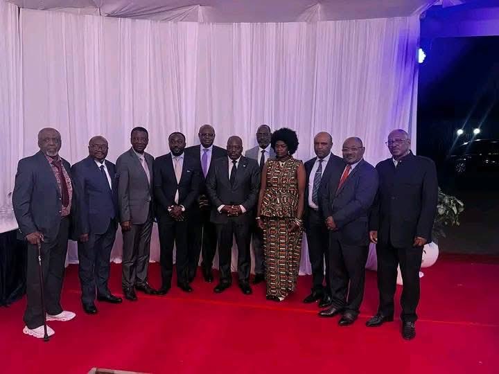 L'opposition en #Rdcongo a pris conscience que l'ancien Président, Joseph Kabila, est un homme politique à la fois juste et sérieux dans sa lutte.
Voilà pourquoi ils se sont regroupés autour de lui pour échanger sur la situation au Congo.
<a href="/SADC_News/">SADC Secretariat</a> <a href="/_AfricanUnion/">African Union</a> <a href="/prevotmaxime/">Maxime PREVOT</a>