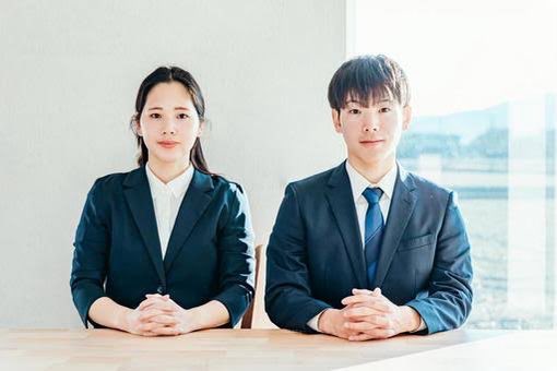 【キモすぎる面接】

それでは、志望動機を教えてください

                             はい、御社を志望した理由は…