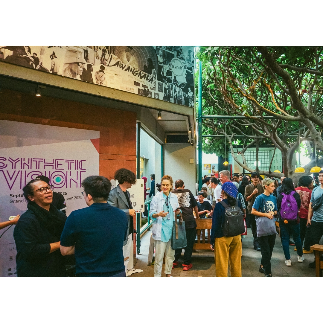 manovich tweet media