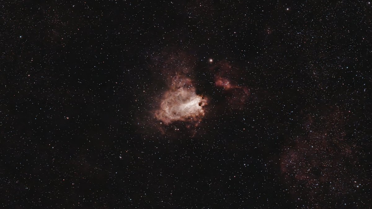 sig_term_9's tweet image. gm all and happy thursday!
twas a clear night last night, got a few pictures in, including some experiments with the bahtinov filter