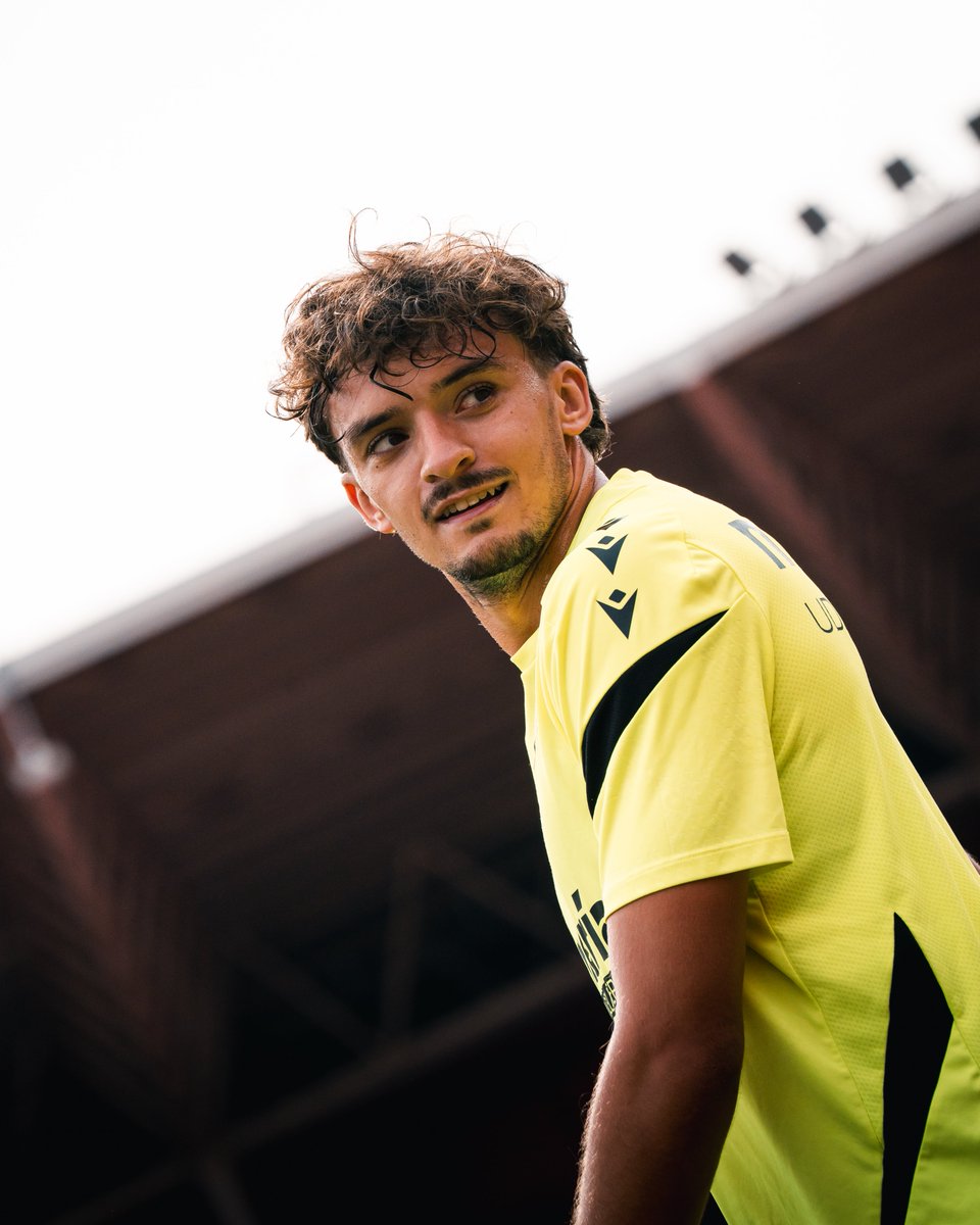 U_D_Almeria's tweet photo. 😊 A entrenar con una sonrisa https://t.co/MqkuWmHytz