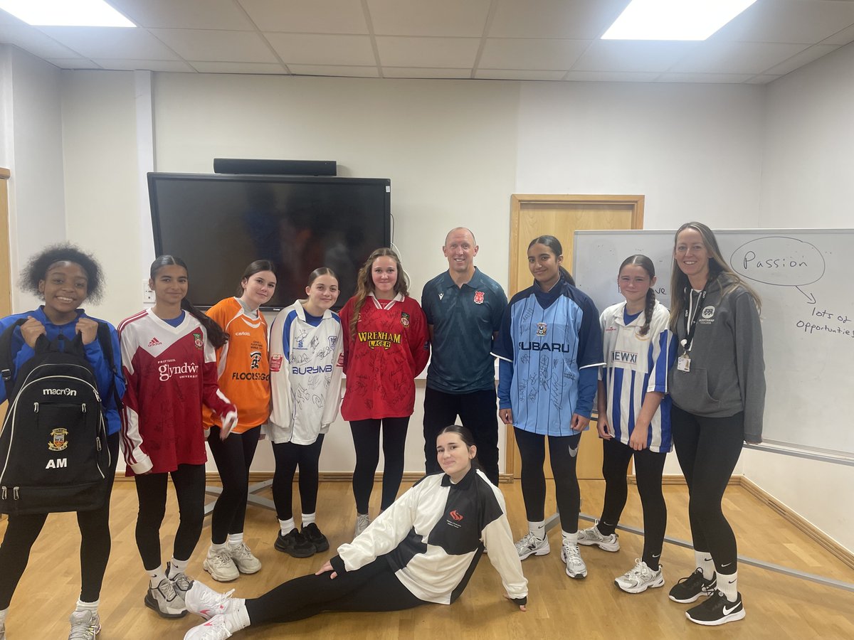 Beauchamp College tweet media