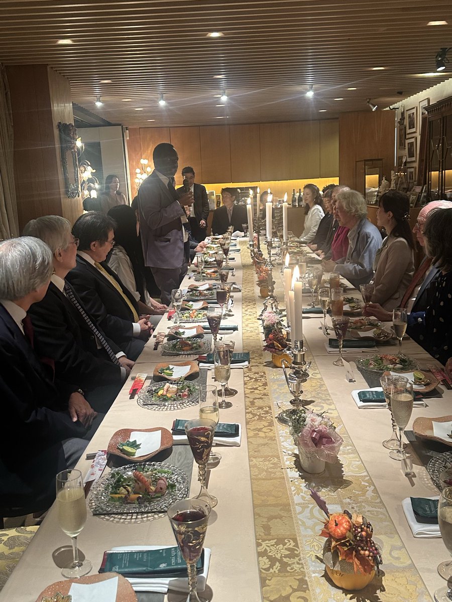 tmarwala's tweet image. Honoured by Mr. Yasuyuki Nambu’s invitation to dinner with former Prime Minister Junichiro Koizumi and other distinguished guests at Ninpurin. Grateful for the privilege of sitting directly in front of the former Prime Minister. #Japan #UNU #GlobalCooperation