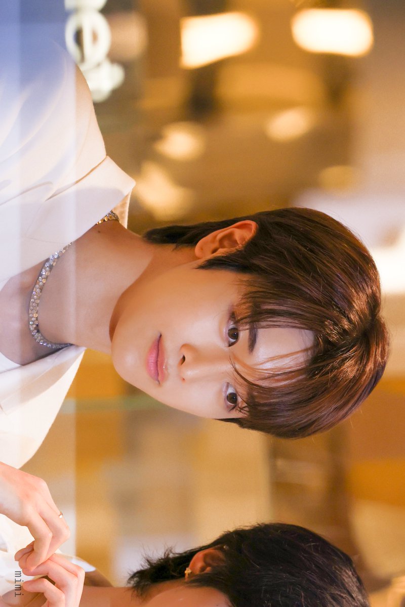 251016 CHAUMET POPUP ✨💎✨
왕자님~~~~~~~~~!!!!!!!
#RIIZE #라이즈 #SUNCHAN #성찬 #ソンチャン