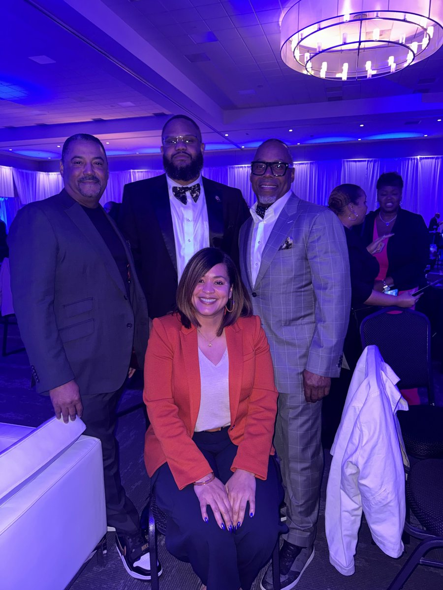 We love connecting with passionate and visionary leaders: people who see the challenges in our communities and endeavor to overcome them.  

The 2025 ACE Awards, hosted by Michelle Sourie-Robinson, President of the Michigan Minority Supplier Development Council, gave us a chance