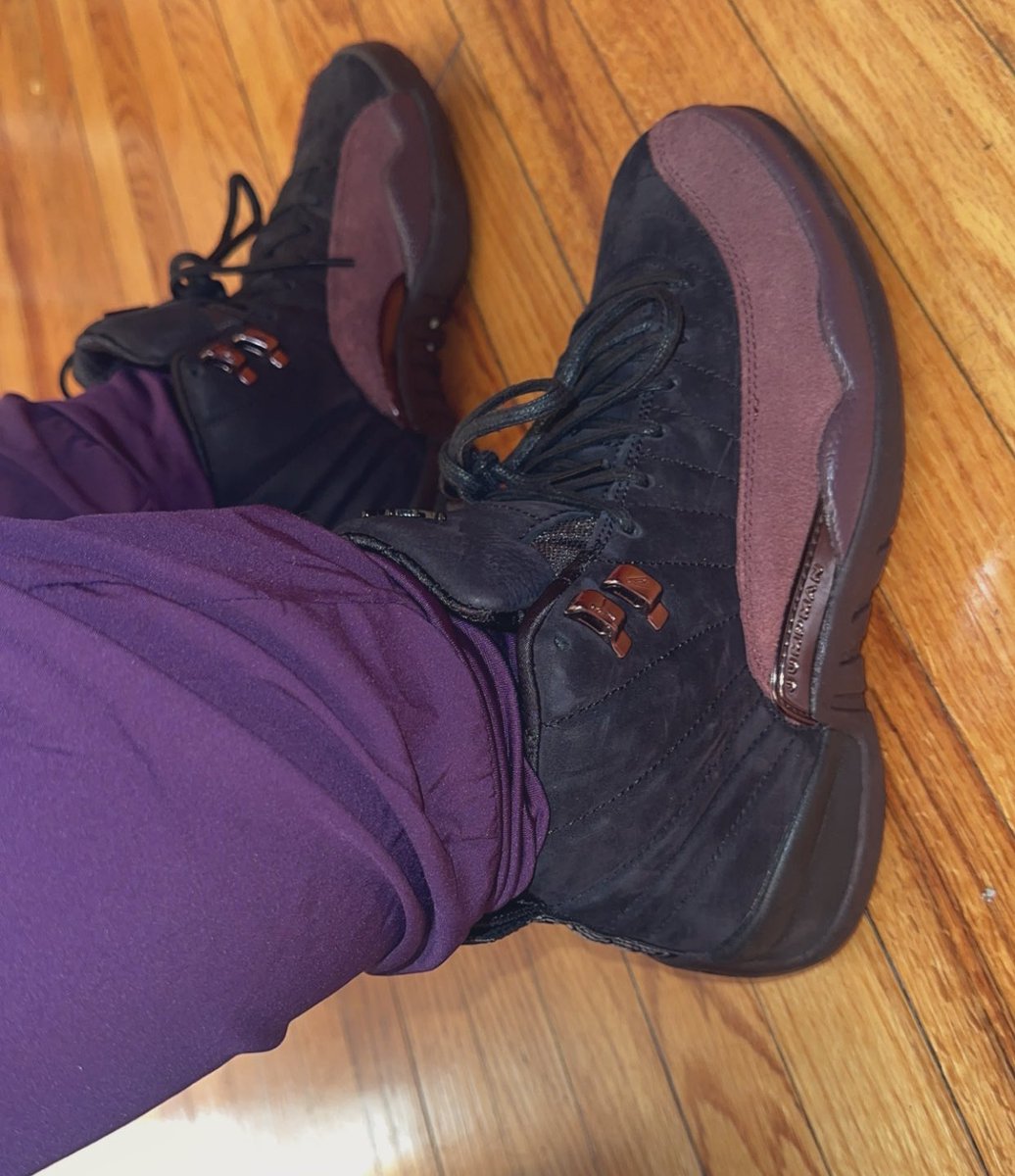 A Ma Maniére is French for “My Way.”

That’s how it will be, forever…My Way 😘