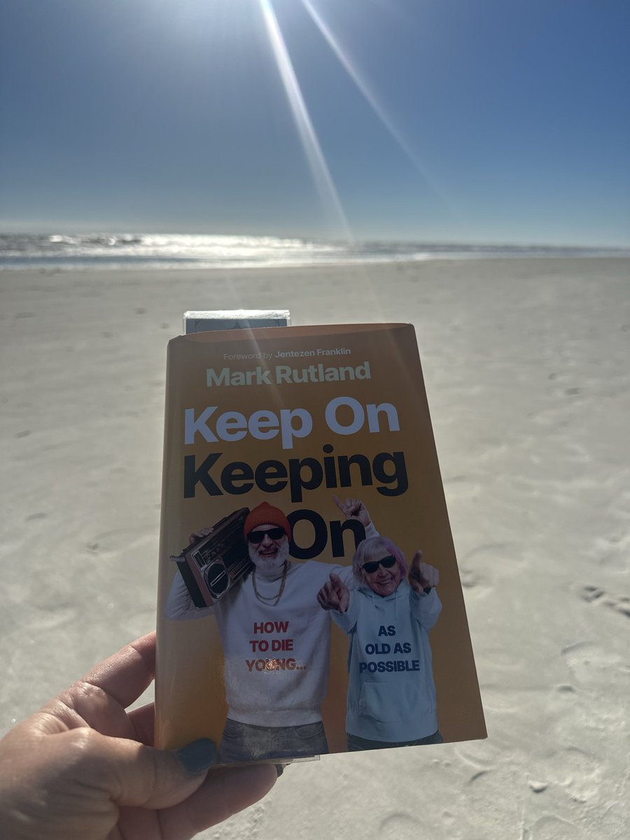 hdmotes's tweet image. Seems appropriate to finish up this amazing book by our friend @DrMarkRutland as I sit on the beach with the “snowbird’s” of fall. 
If you haven’t read this yet, do yourself a favor and get started! So funny. Such truth and wisdom. #keeponkeepingon