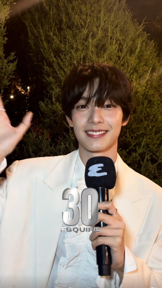 ESQUIRE Korea tweet media