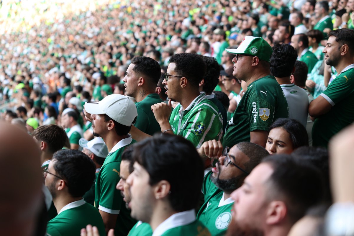 avantipalmeiras's tweet image. Fica esperto que é daqui a pouco, viu?! 👀
Já já começa a pré-venda para o duelo entre Palmeiras e Cruzeiro 🎟️
Corra para garantir o seu ingresso pelo app Palmeiras Oficial ou pelo site: ingressospalmeiras.com.br 📲
#OPoderDoAvanti