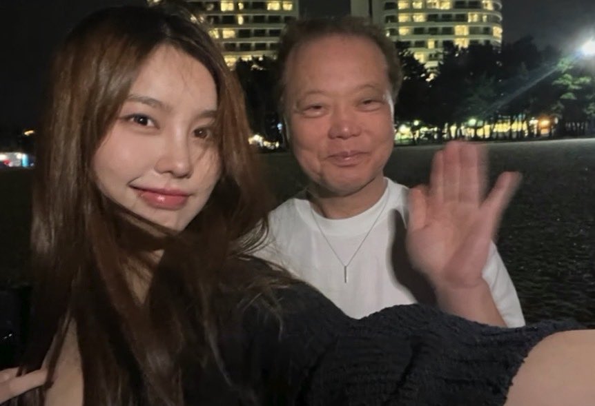 moooon1m's tweet image. 유주 새로운 사진 너무 예뽀.......

#남유주 #NAMYUJU #힙팝프린세스