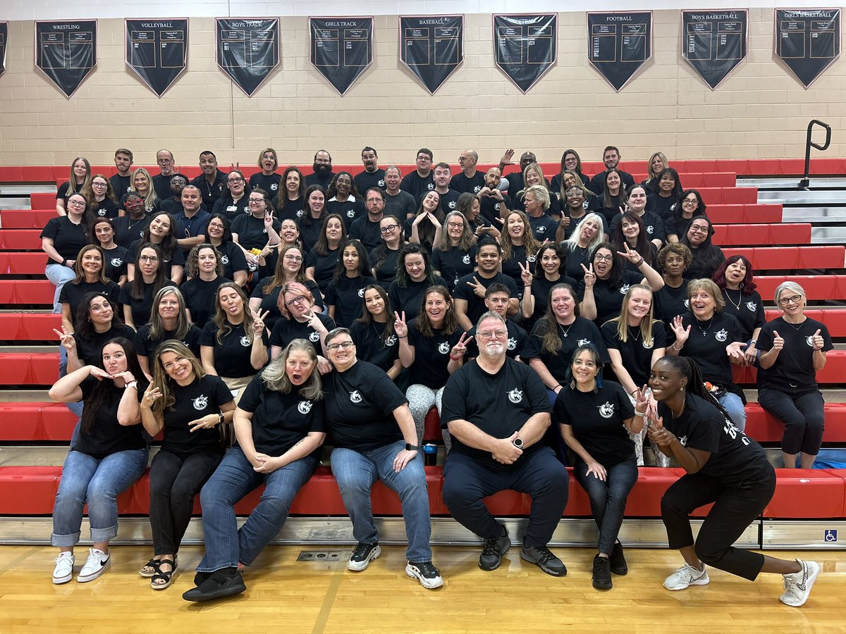 Great way to start our Picture Day!  We absolutely love our staff and took our staff picture in our, “Defend the Castle,” staff shirts!  We are so fortunate for this group of outstanding educators! #OneTeamOneHeartbeat!