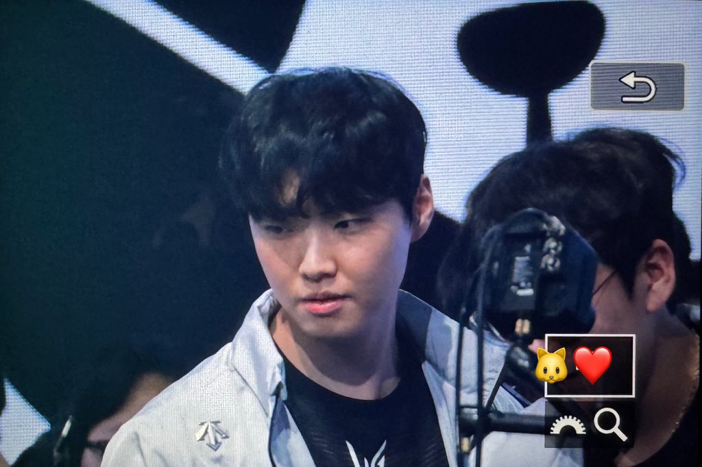 251016 프리뷰

믿을게ㅜㅜ

#쵸비 #Chovy #정지훈 #젠지 #GenG