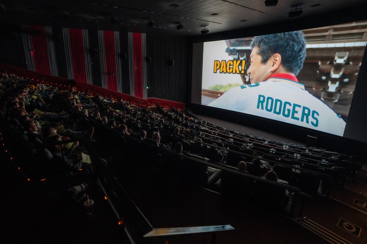 TEAM_Lammi's tweet image. What a night. A packed house at @Marcus_Theatres for world premiere of @nopackersnolife, a heartwarming movie highlighting Japanese Packers Cheering Team and group of Wisconsin friends that brought them from Tokyo to Green Bay for game. Get tickets here: marcustheatres.com/movies/no-pack…