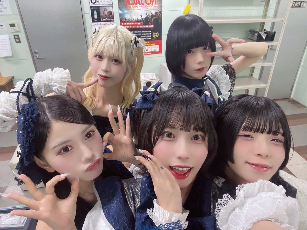 ・

RePLAY東名阪ツアー『FULLDIVE』大阪公演
起こしくださった皆様ありがとうございました‼️

一発目の大阪から熱気最高でした❤️‍🔥

12/1 名古屋、12/27 東京、最後まで駆け抜けますので是非お越しください⚡️

 #RePLAY 
 #リップレイ