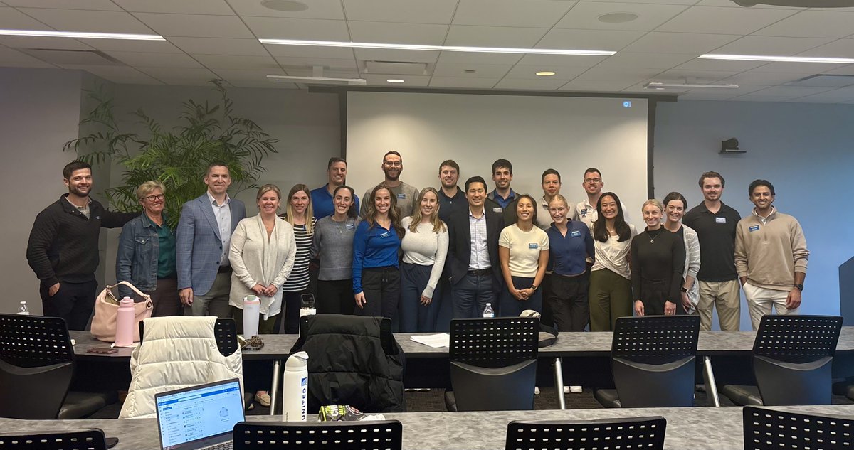 Great conversation this week with the team at Athletico during our journal club 📚 
We discussed several topics in #hippreservation, and the critical overlap between surgeons and physical therapists in optimizing patient outcomes.