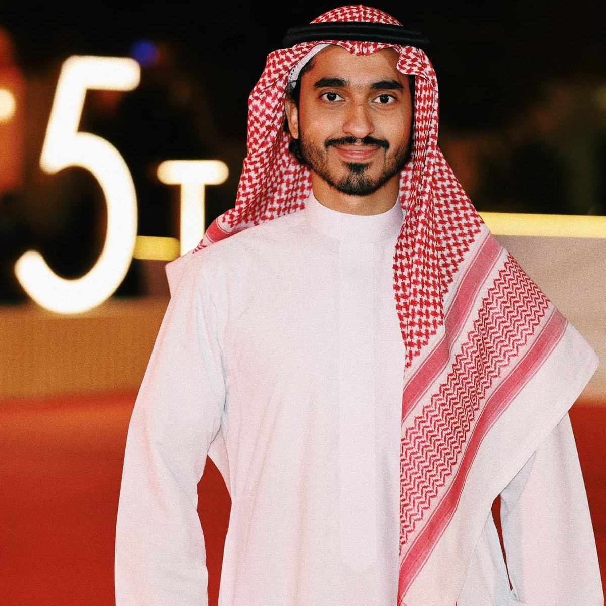 في حلقة اليوم من برنامج #سايكو_دراما مع عصام عبدالسلام وسارة هوساوي

ضيفنا:
المخرج عبدالله بامجبور

انتظرونا في تمام الساعة السابعة مساءً

#سايكو_دراما