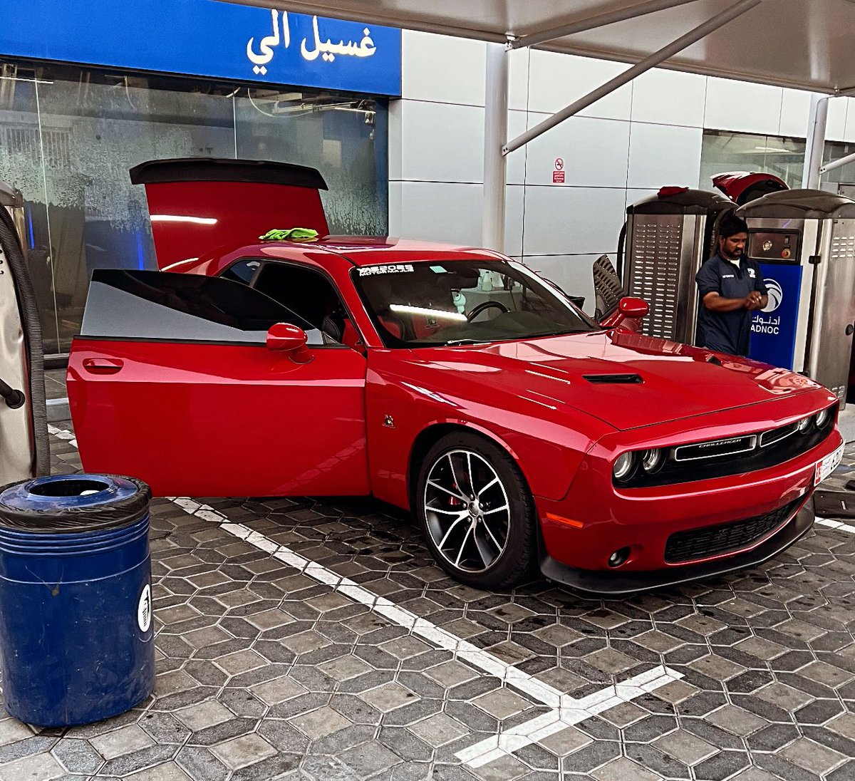 Завтра жена и теща приезжают - надо помыться по этому поводу