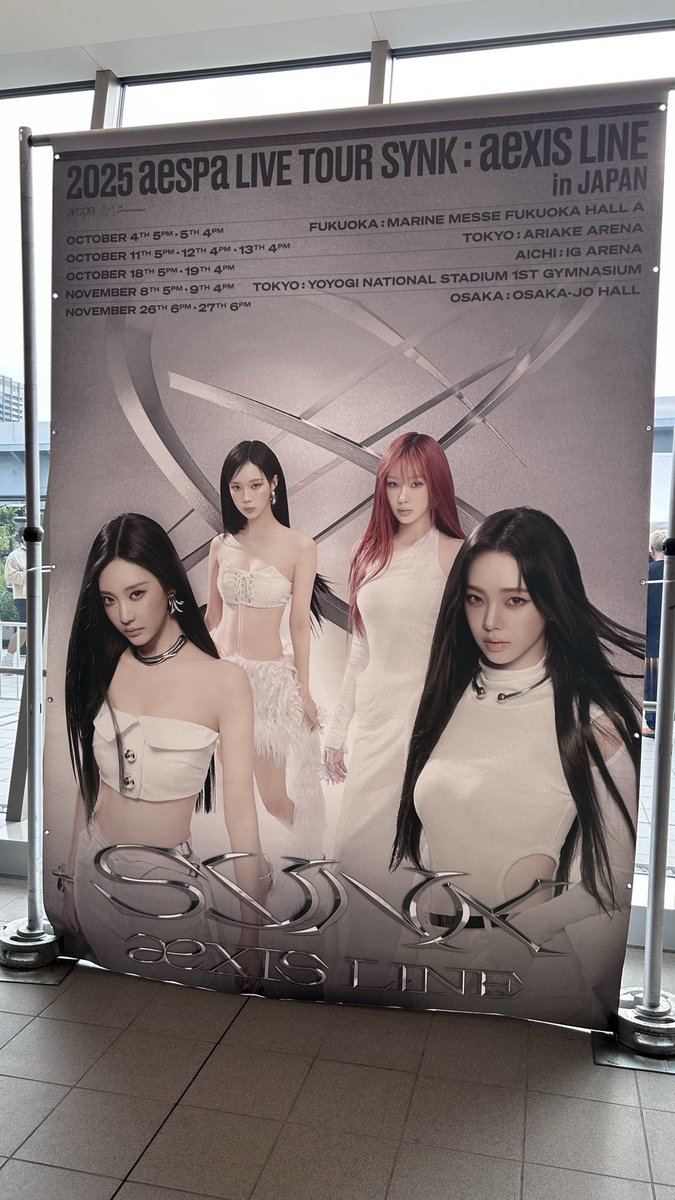 울 tweet media