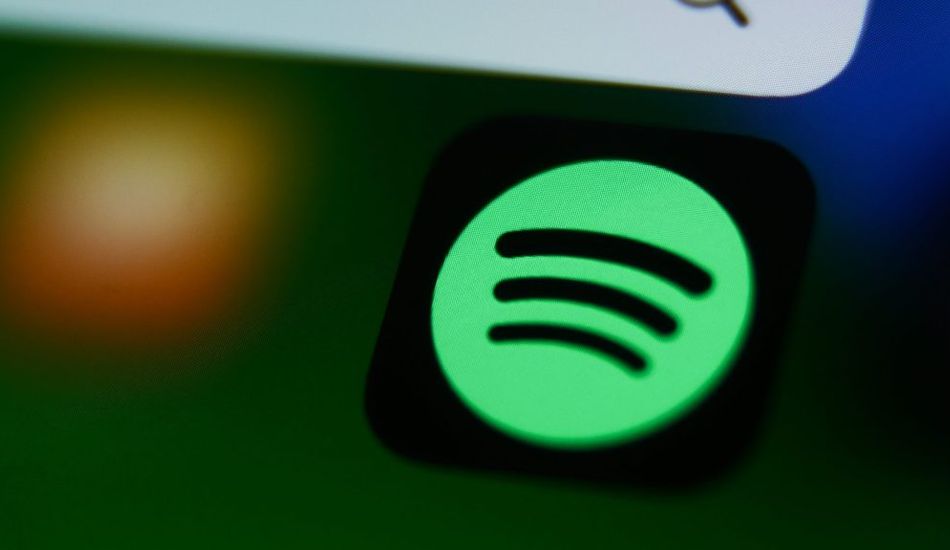 TechDropsNetEs's tweet image. Spotify se asocia con sellos discográficos para desarrollar herramientas de IA que respeten los derechos de los artistas y garanticen una compensación justa en el panorama musical en evolución. #noticias  #Spotify #Ia #Musica #Artistas
Link: es.techdrops.news/post/spotify-d…