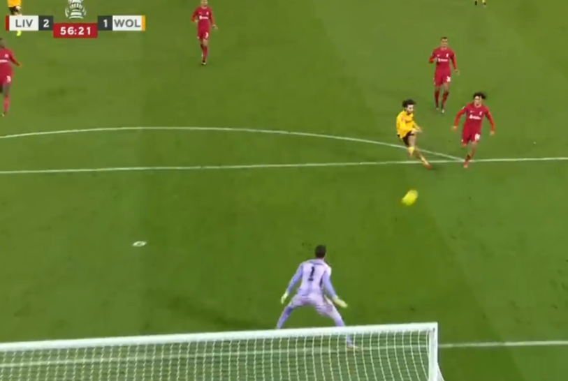 thotholoko's tweet photo. @_pedroramiro @delaurentiis_br ai o contexto, salvou 3 bolas no jogo, sofreu dois gols e empataram, esse foi o "PIOR" jogo dele pelo liverpool kkkkkkkkkkkkkkkkkkkkkkkkkkkkkkkkkkkkkkkkkkkkkkkkkkkkkkk https://t.co/vDkw3f8SvL