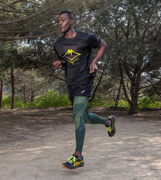 With the cross-country running season now back with us, now may just be the right time to invest in a pair of robust, reliable trail shoes from top brands like <a href="/ASICSUK/">ASICS UK</a> &amp; <a href="/Brooksrunninguk/">Brooks Running UK&IE</a>. Ideal for muddy, slippery parkruns &amp; running off the beaten track. sporting-feet.com/search?q=trail…