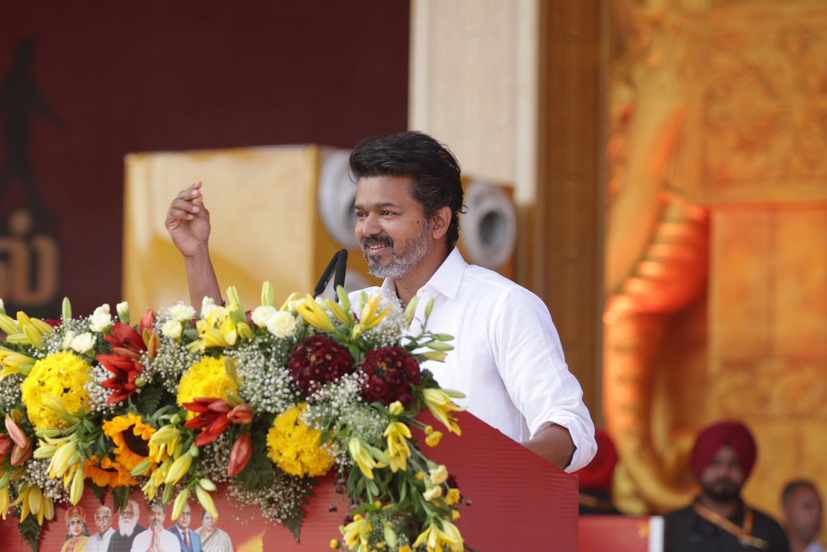 It’s really not fair to question or blame Thalapathy Vijay’s decision about who should or shouldn’t be in his party. There’s already enough negativity around us &amp; reacting to some random video by creating negative trends within our own team doesn’t help anyone. Let’s focus on the