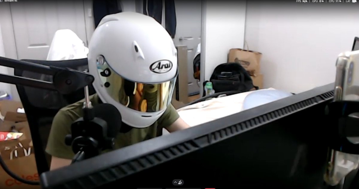 AyanowoT's tweet image. The Lion does not concern himself with his sanity when programming in Assembly