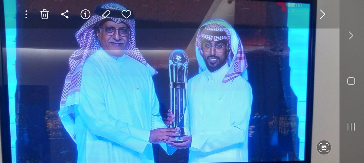 #عااااااااااجل 💙⚽️
#سالم_اسطوره_اسيا_التاريخي
#أفضل_لاعب_في_آسيا
🚨🚨🚨
عااااااااااااااااااجل 
سالم الدوسري أفضل لاعب في آسيا 💙