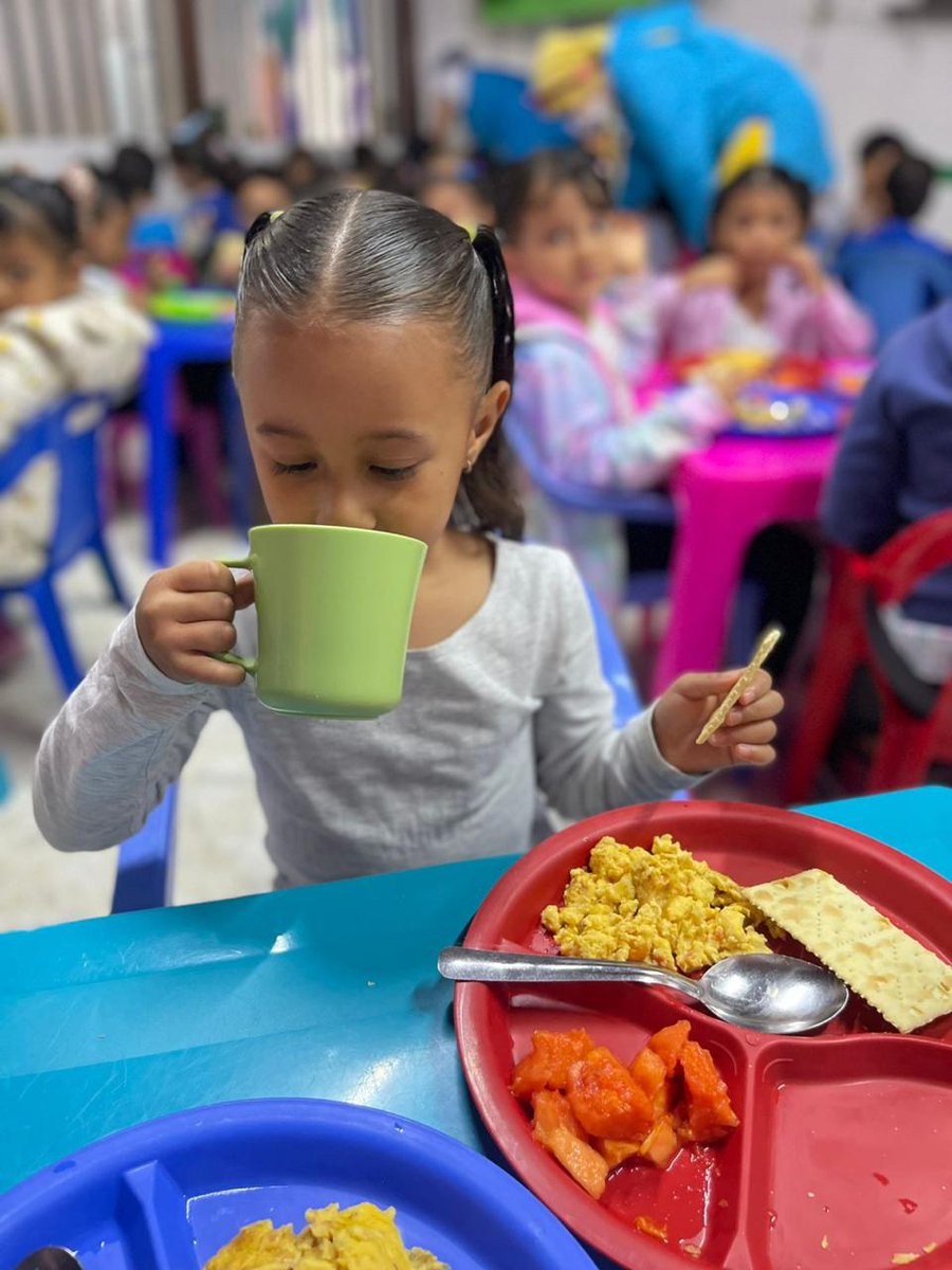 PRESENCIA tweet media