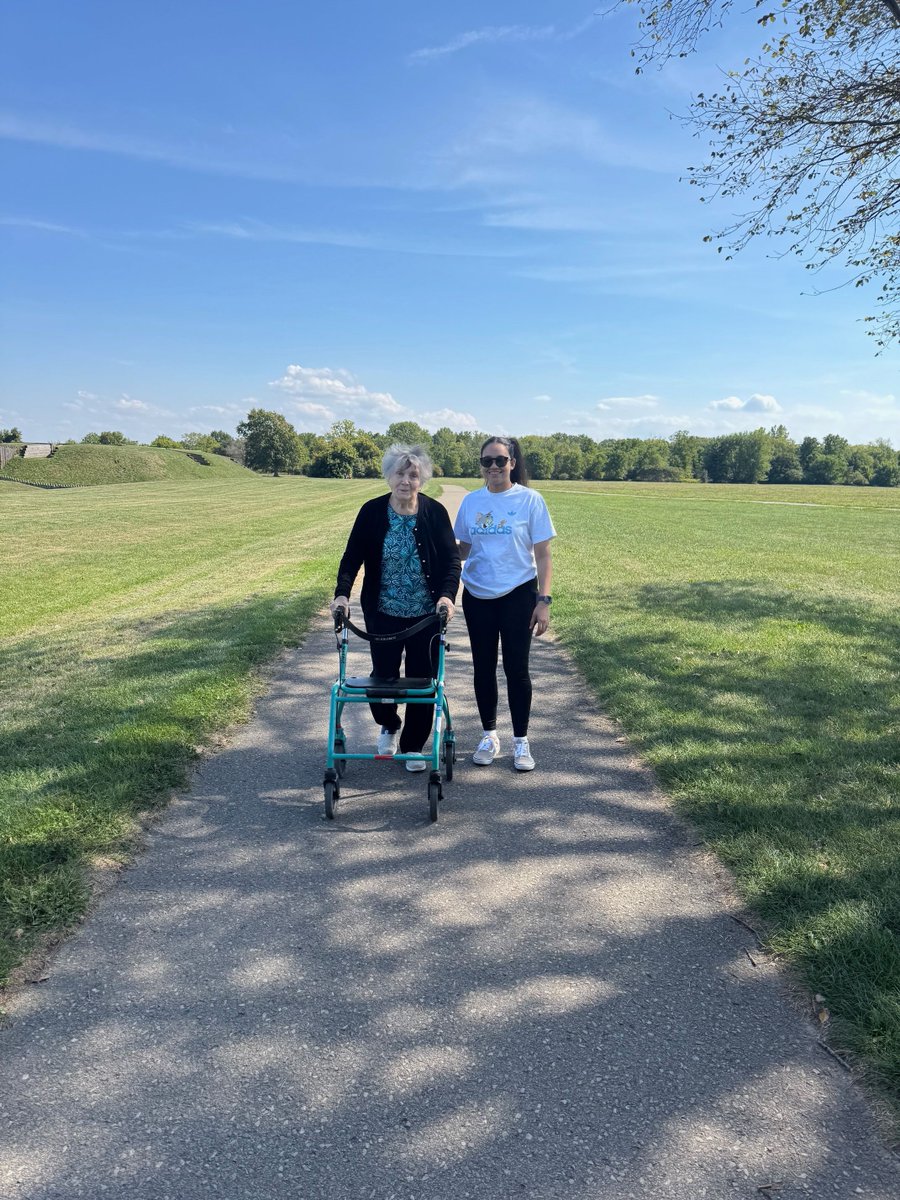 Residents from Wyndham Manor, a home managed by Extendicare, enjoyed a peaceful day trip to Niagara-on-the-Lake that was full of fresh air, scenic views, and shared moments. A beautiful outing with even better company!