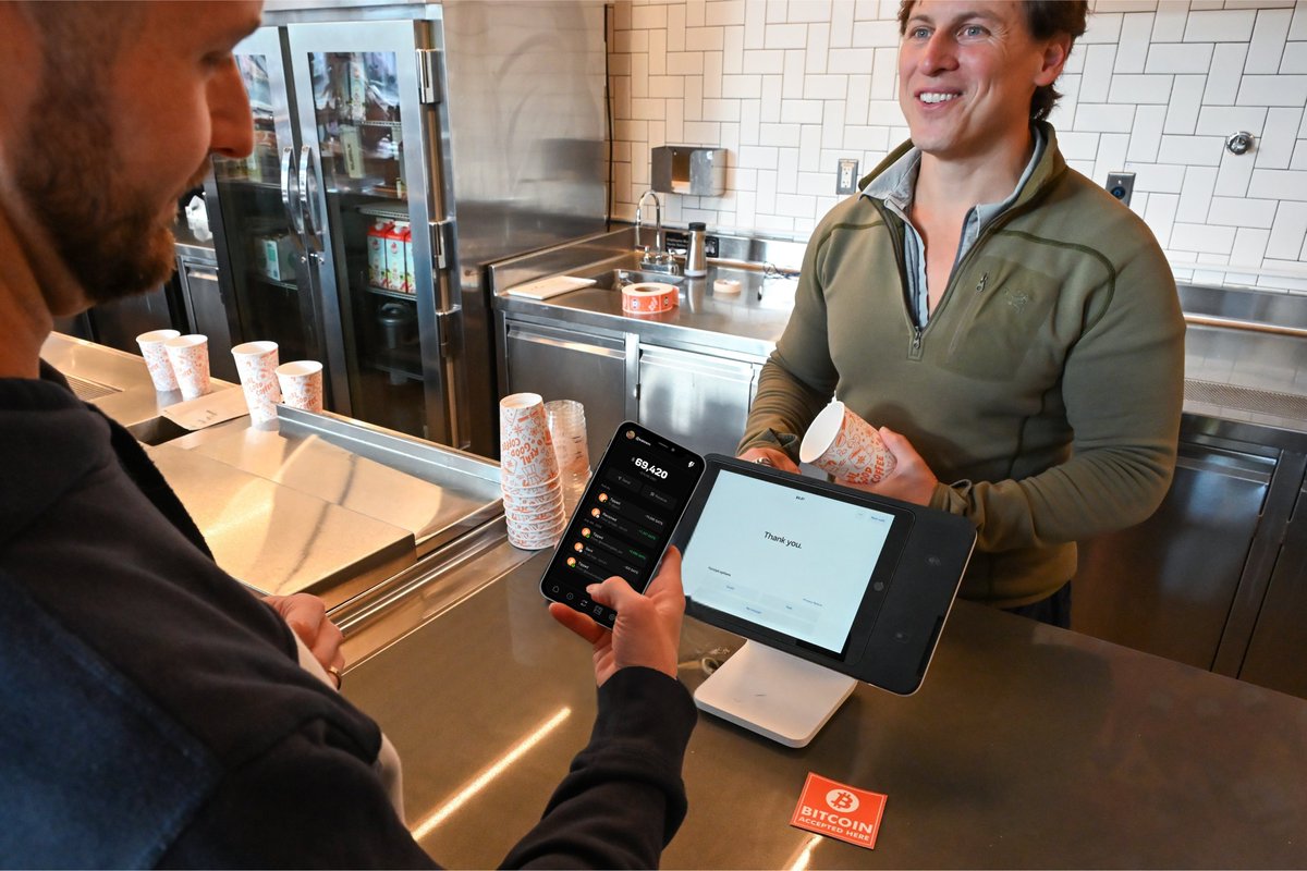 bitbit_bot's tweet image. 👀