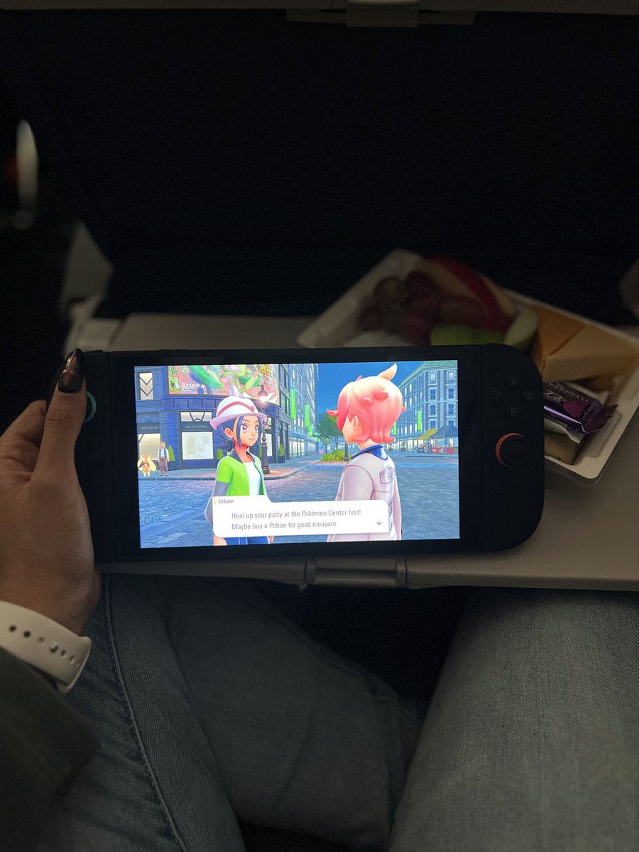 instead of getting some rest during the flight i instead played pokemon the entire time 

anyways im now Rank W 😀
