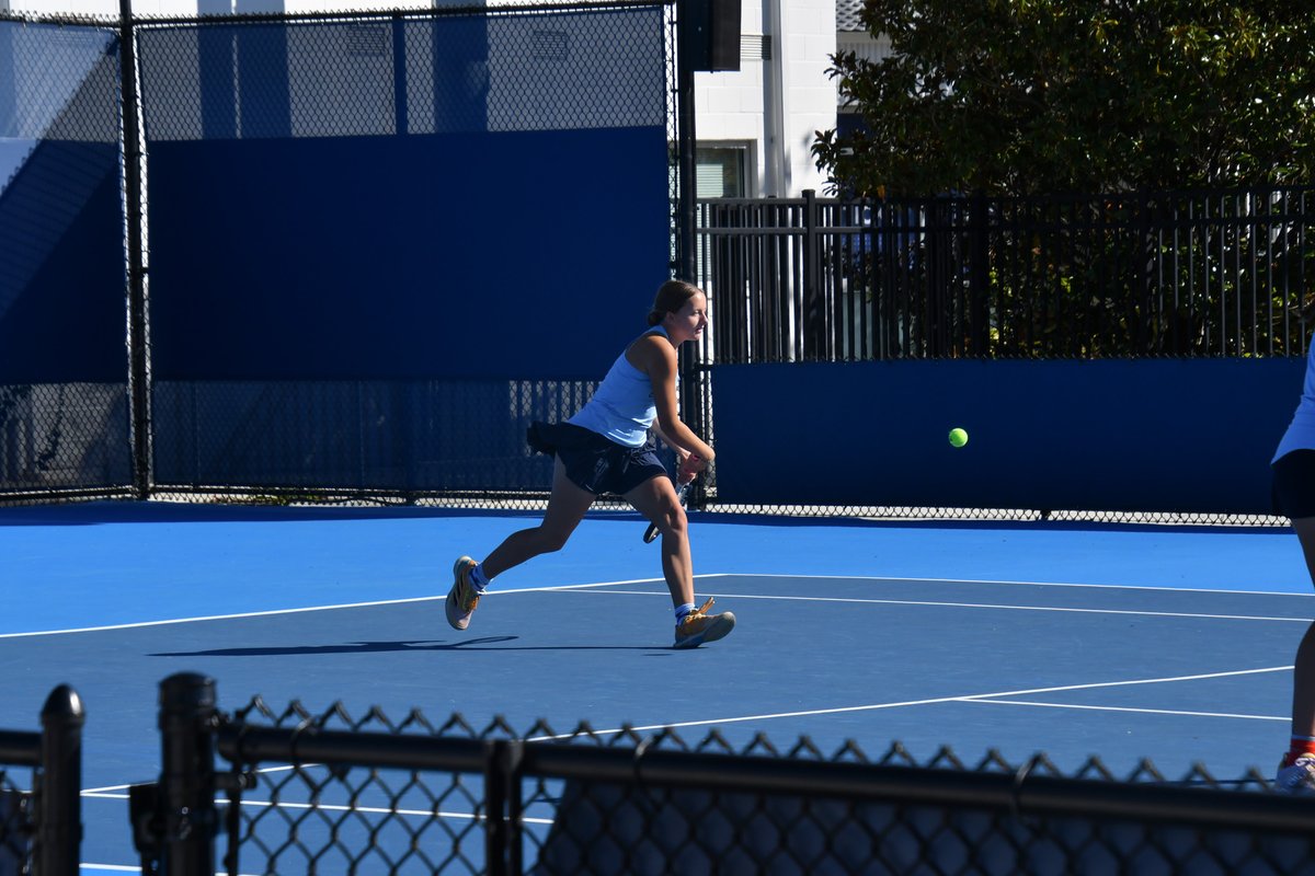 A HUGE shoutout and congratulations to Caroline and Katherine Connelly '26 on an incredible season and career! They are the first girls tennis players to make State in 14 years! Country Day is proud of these two amazing student-athletes and all they have accomplished!