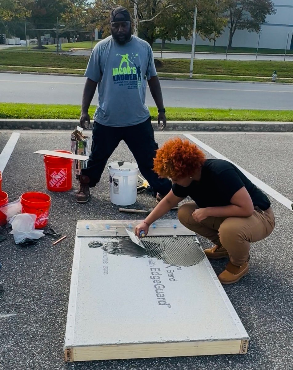 _JacobsLadder's tweet image. Real skills. Real impact. 🔨 

Bolden Painting is kicking off an interactive tiling project with our Trade Career Academy students at Fairmont Heights High School ✨ 

#jacobsladder #carpentry #tradecareeracademy