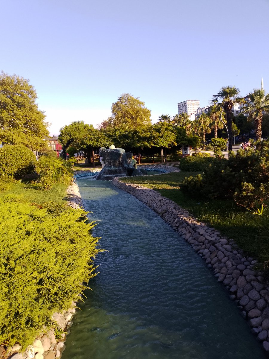 Kadere Olan Rızâm Yazana Olan Sevdamdandır Ne Yaşıyorsam Neye Katlanıyorsam Hatta Ne Yaşamıyorsam Yazanın Vardır Bir Bildiği 
Elhamdülillah