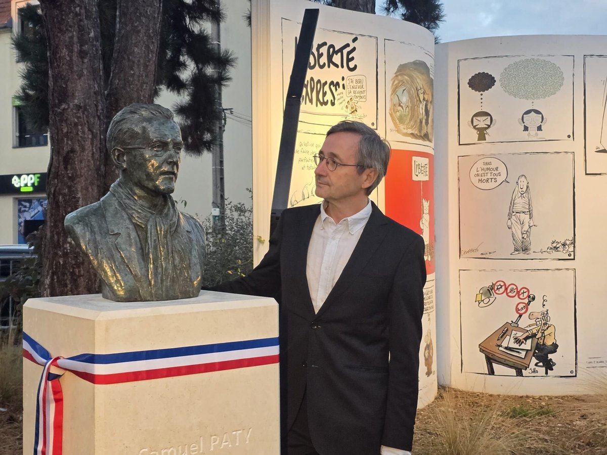 « Il rappellera à chaque passant le courage d’un homme »... A Conflans-Sainte-Honorine, un buste de Samuel Paty au coeur de la ville 
➡️ l.leparisien.fr/ZbdH
