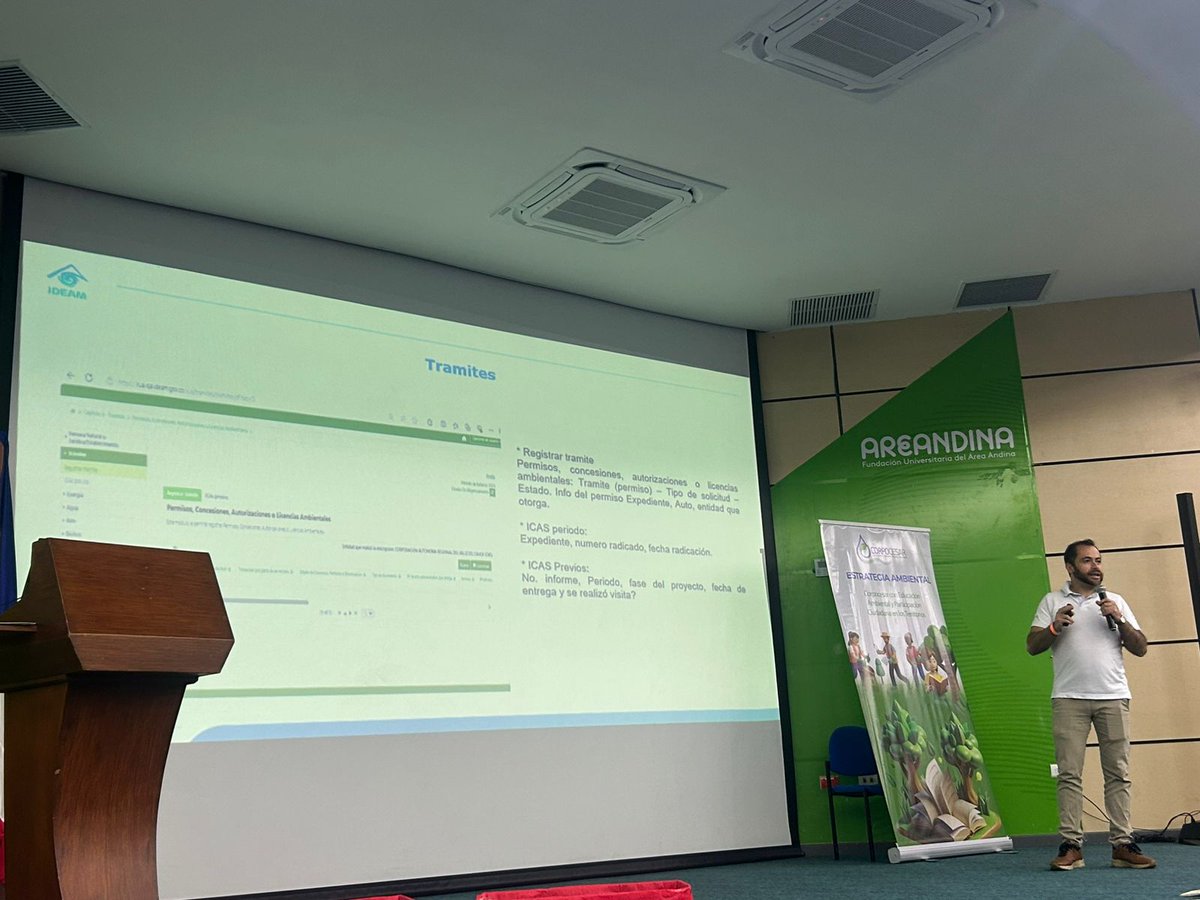 IDEAMColombia's tweet image. El #Ideam reafirma su compromiso con la sostenibilidad participando en #EXPOCORPOCESAR2025 🌿en @Corpocesar brindando orientación sobre el diligenciamiento del #RUA y su articulación con el Registro de Emisiones y Transferencia de Contaminantes. ♻️

#RUA