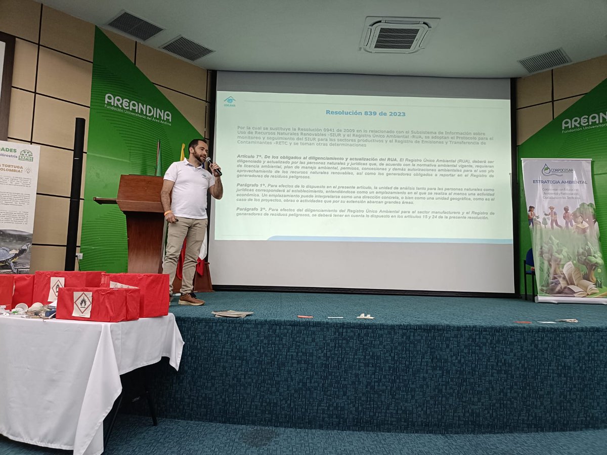 IDEAMColombia's tweet image. El #Ideam reafirma su compromiso con la sostenibilidad participando en #EXPOCORPOCESAR2025 🌿en @Corpocesar brindando orientación sobre el diligenciamiento del #RUA y su articulación con el Registro de Emisiones y Transferencia de Contaminantes. ♻️

#RUA