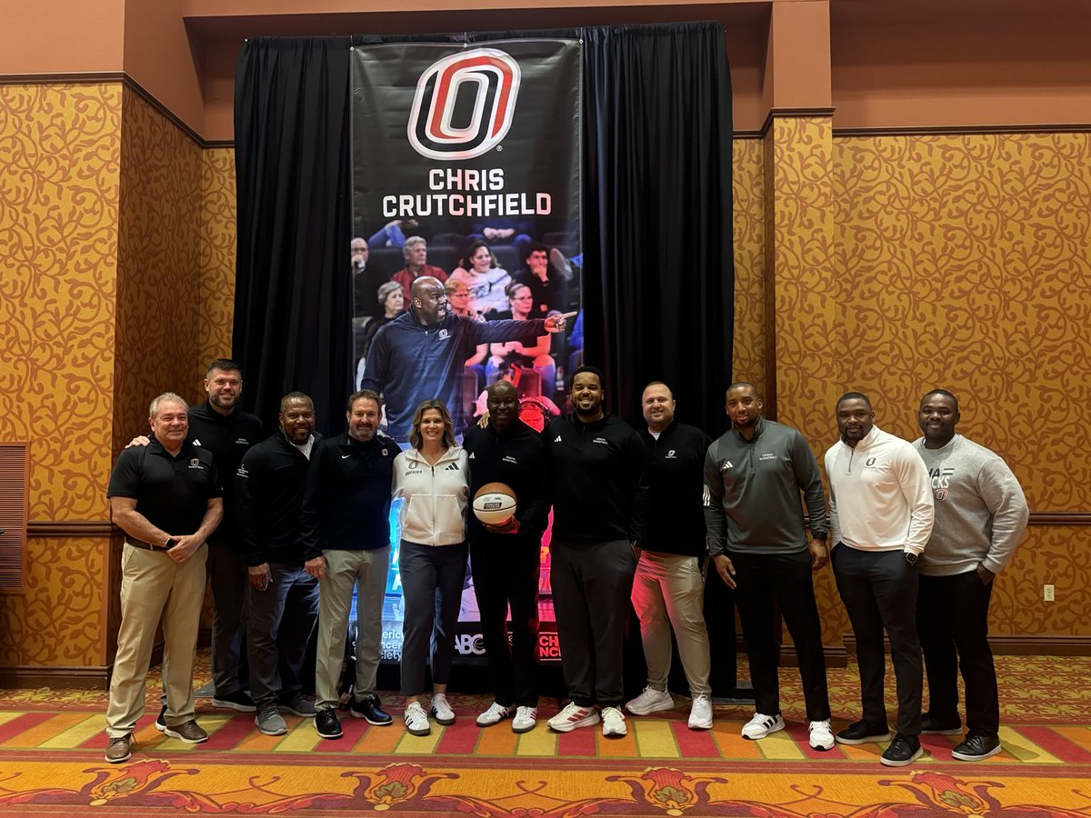 ⁦<a href="/OmahaMBB/">Omaha Men’s Basketball</a>⁩ had great support today ⁦<a href="/CoachesvsCancer/">Coaches vs. Cancer</a>⁩ breakfast. Appreciate everyone’s support.