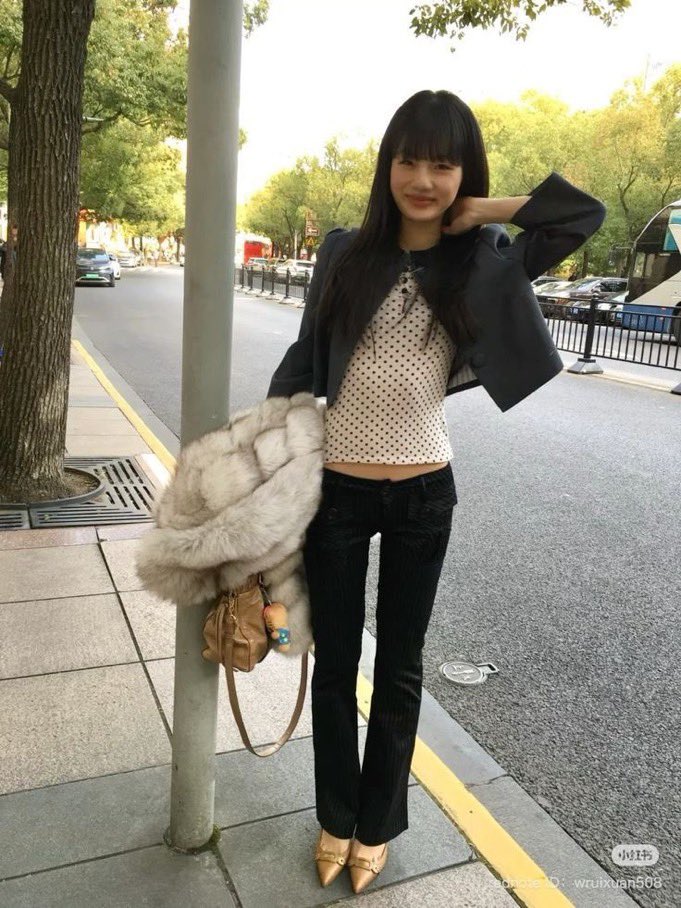 𝘩𝘰𝘶𝘴𝘦 𝘰𝘧 𝘵𝘩𝘪𝘯𝘴𝘱𝘰 (@houseofthinspo) on Twitter photo 