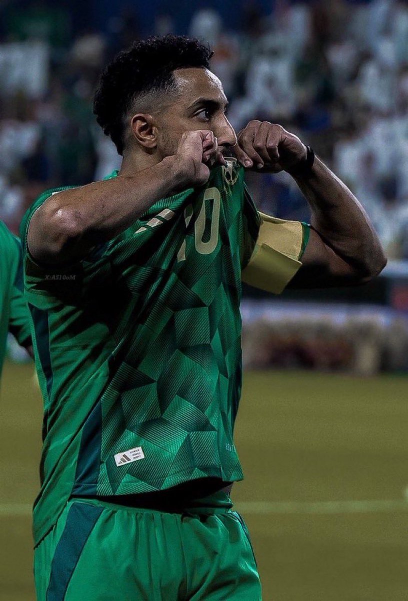 Eng.Jaffar 🫶🧡🫶 (@ak2024_) on Twitter photo يستاهل فخر الوطن سالم الدوسري..🇸🇦💚
لاعب أثبت إن الإبداع ما له حدود، وإن الطموح السعودي قادر يلامس القمّة…💚
ألف مبروك يا نجم آسيا، ومنها للأعلى دائمًا بإذن الله..💙
#سالم_الدوسري
#افضل_لاعب_في_اسيا
<a href="/AzizbagBag/">عبدالعزيز أحمد بغلف🇸🇦</a>
💚🇸🇦💚🌹 يستاهل فخر الوطن سالم الدوسري..🇸🇦💚
لاعب أثبت إن الإبداع ما له حدود، وإن الطموح السعودي قادر يلامس القمّة…💚
ألف مبروك يا نجم آسيا، ومنها للأعلى دائمًا بإذن الله..💙
#سالم_الدوسري
#افضل_لاعب_في_اسيا
<a href="/AzizbagBag/">عبدالعزيز أحمد بغلف🇸🇦</a>
💚🇸🇦💚🌹