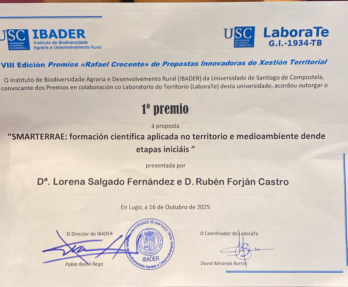 Muy contentos al ser galardonados con el primer #premio 🏆 del VIII Edición "Premios Rafael Crecente" de propostas innovadoras de xestión territorial. Ha recogido el premio <a href="/lorenasalgadof/">Lorena Salgado</a> después de su gran trabajo.
<a href="/uniovi_info/">Universidad Oviedo</a> <a href="/usal/">Universidad de Salamanca</a> <a href="/UniversidadeUSC/">USC</a> <a href="/fcaa_usal/">Facultad de Ciencias Agrarias y Ambientales (USAL)</a> <a href="/IndurotUniovi/">Indurot</a>