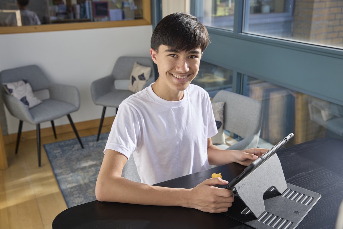 Canucks Autism Network tweet media