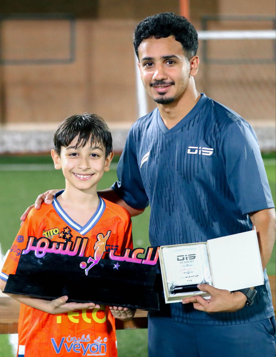 o15_academy's tweet image. تكريم نجم شهر سبتمبر - فرع أبحر الجنوبية ⭐️

#o15academy