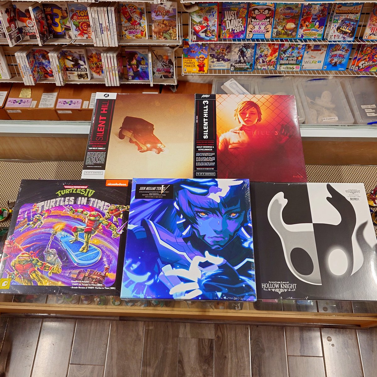 Game_Realms's tweet image. We got in #videogames music #soundtrack #vinyls records in stock at Game Realms in Burbank California!

We ship in USA! Come buy and &amp;amp; sell video games and gaming consoles.

 #silenthill #hollowknight  #shinmegamitensei #tmnt #TeenageMutantNinjaTurtles #atlus #konami