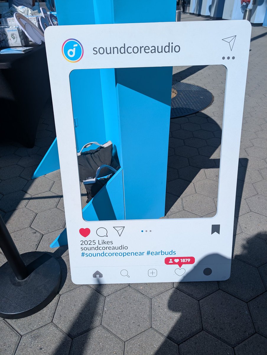 Ravester213's tweet image. #soundcoreopenear #earbuds