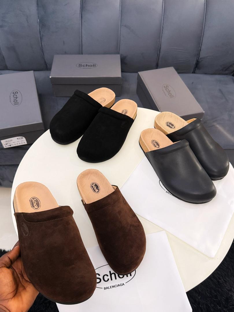 Yet another cold, wet night. 

Is it raining where you are? ☔